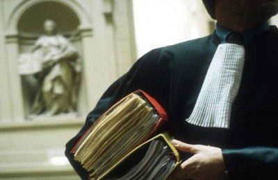 Un avocat pour les besoins de la famille